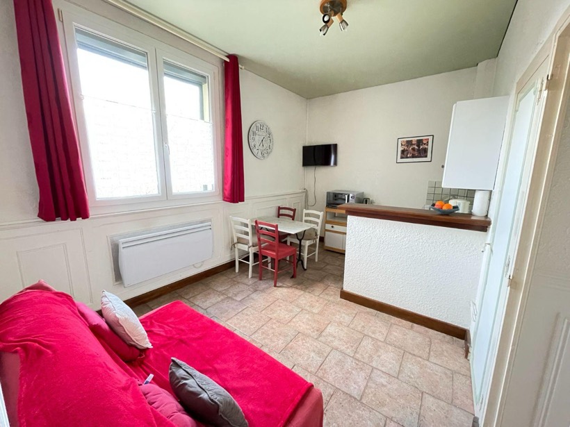 Appartement à vendre à Gréoux-les-Bains : t2 au deuxième étage