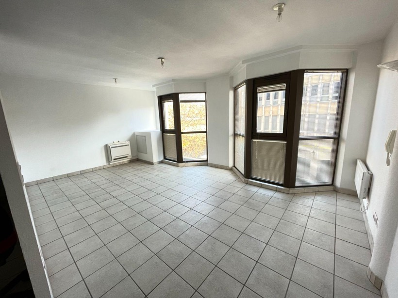 Appartement à vendre à Manosque : studio lumineux en résidence sécurisée